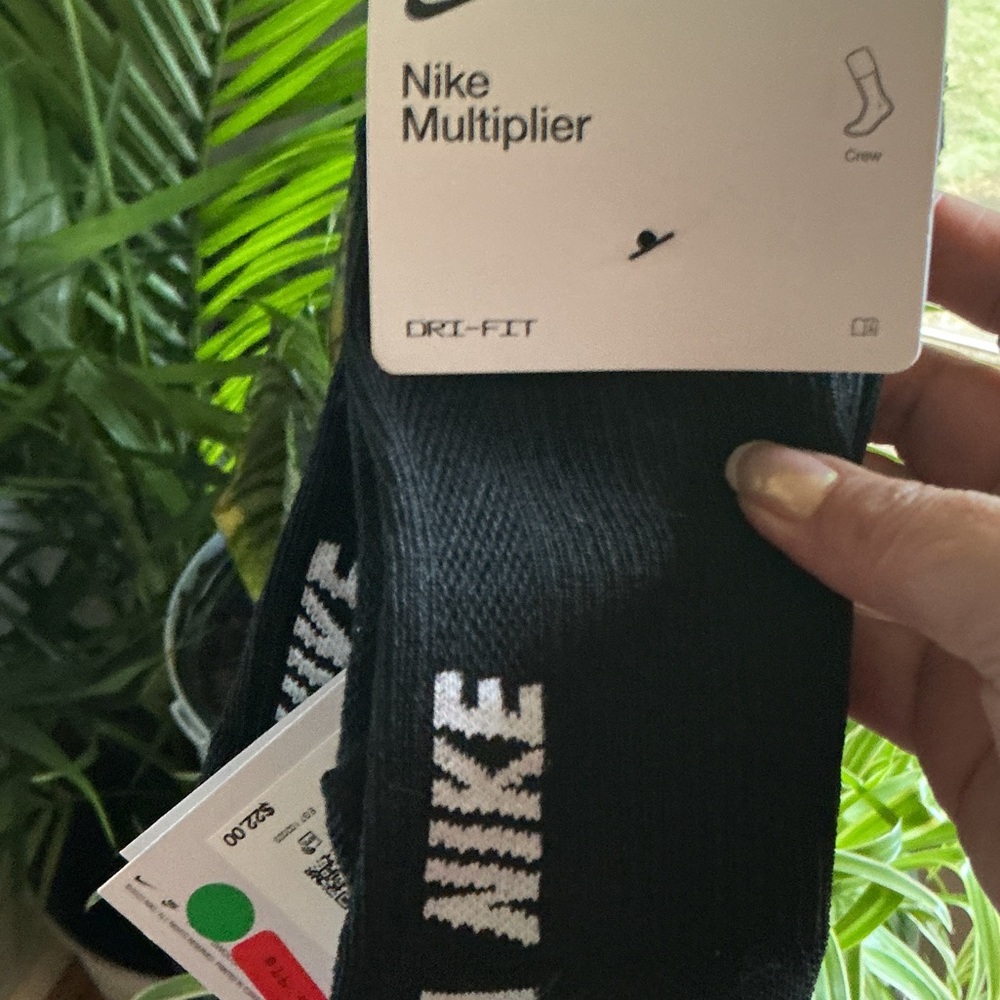 Nike Black Crew Multiplier 2 pack $22 Athletic Socks with White Logo